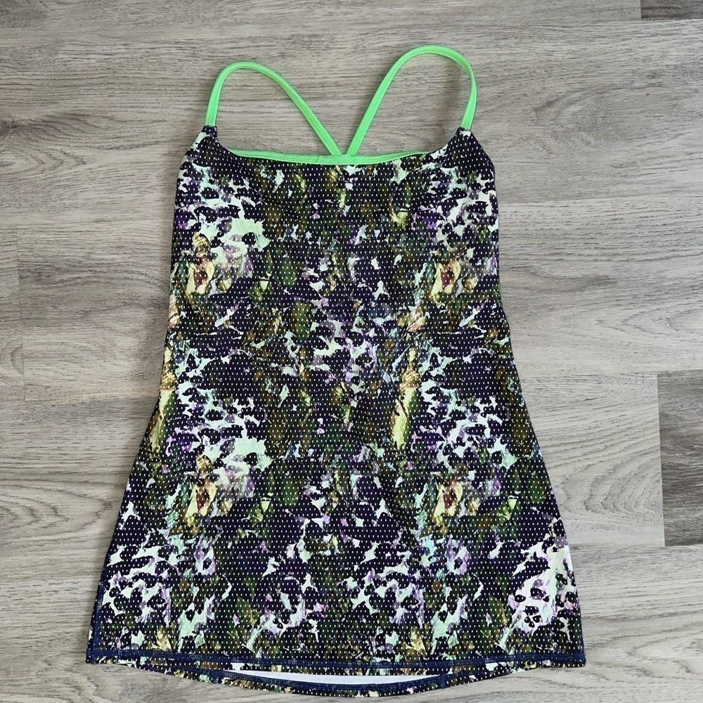 Lululemon Dancing Warrior Tank 🍋